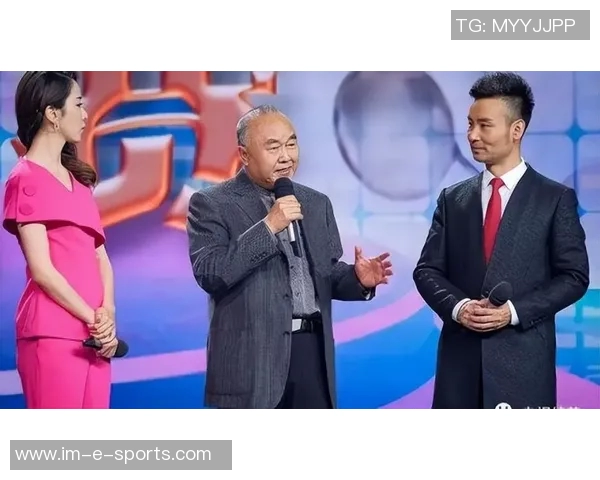 足球传奇之路：从草根到巨星的辉煌历程与心路历程